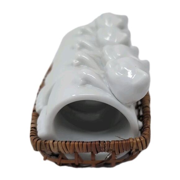 VTG Cat Napkin Rings White Set Of 4 Porcelain Ceramic With Basket Holidays - Picture 5 of 15